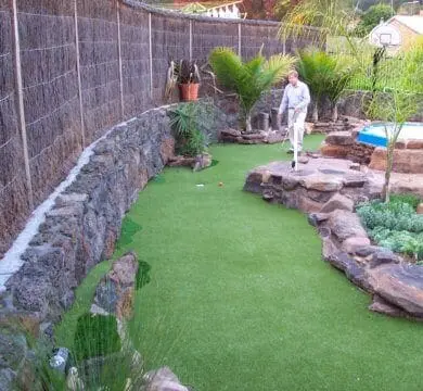 leisure mini golf with TigerTurfArtificial Grass