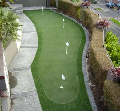 Landscaping with Synthetic Turf Lawns