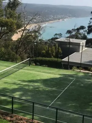 Private Court, Lorne