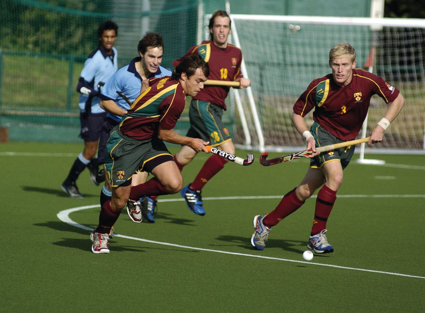 Testing guidelines for hockey pitches