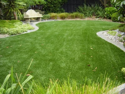Summer Envy 35 with TigerTurf grass