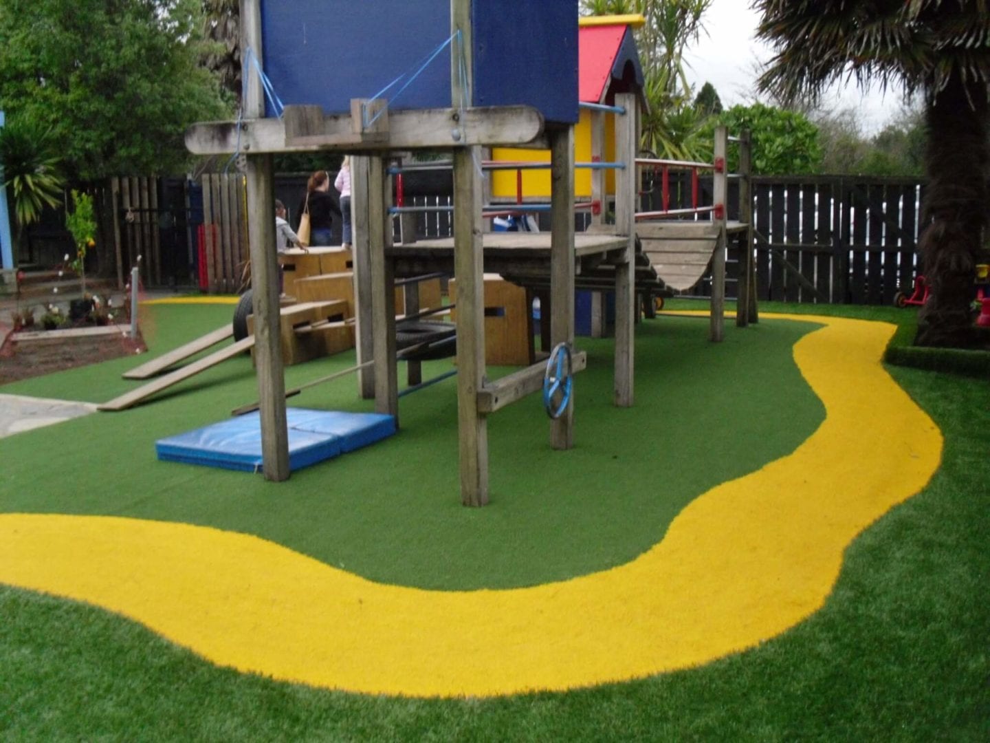 Playground synthetic turfs